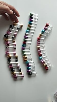 كبسولات رصاصة شفافة فارغة